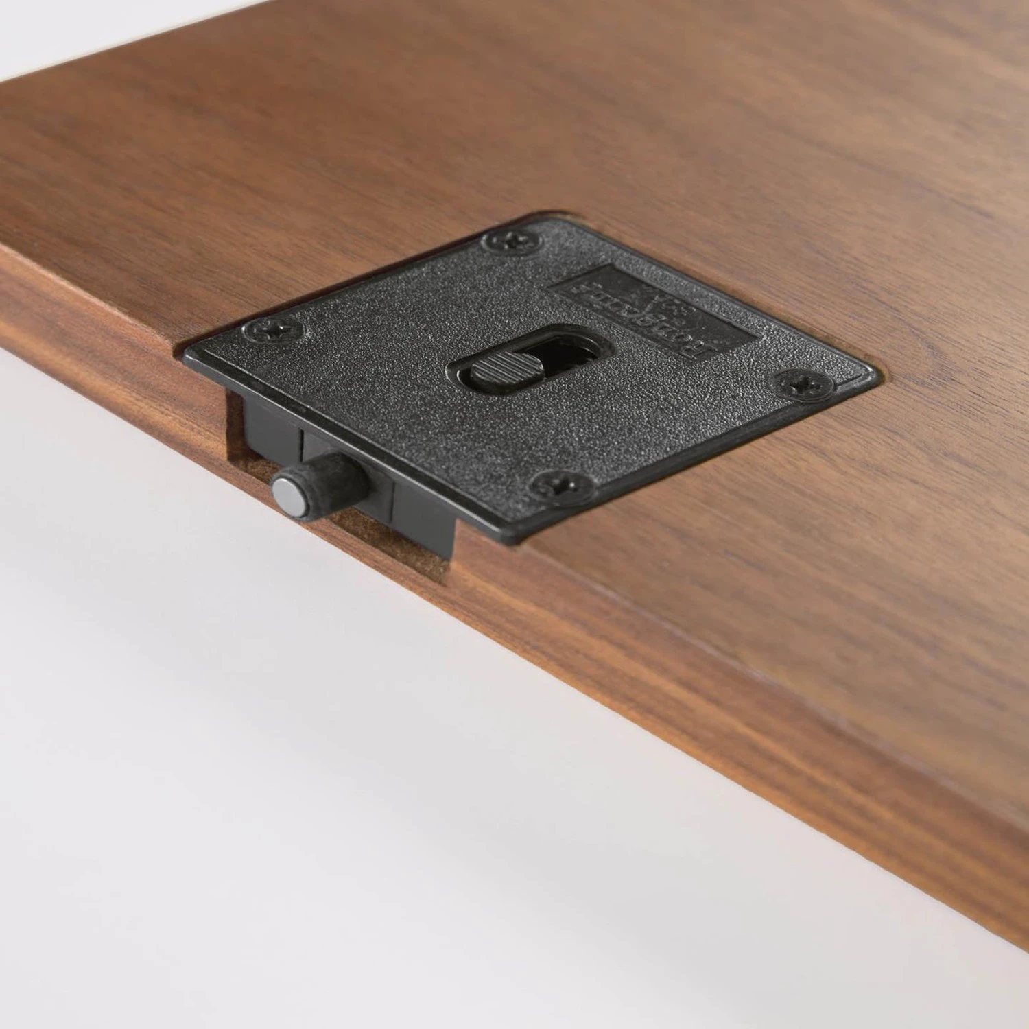 Naturoo Regal Chipata - Walnuss teilmassiv 11 Naturoo Regal Chipata - Walnuss teilmassiv – Bild 11