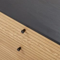 Butlers Kommode MODERNIST - Eichenfurnier / Aluminium - Schwarz / Natur -Wohnzimmermöbel boutique en ligne 1000365695 220728 080 DETAILS P000000001000365695