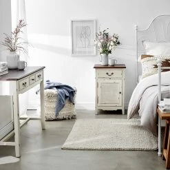 Butlers Konsolentisch CABOTT COVE - Esche Furnier - Creme / Natur -Wohnzimmermöbel boutique en ligne 1000365706 220728 021 MOOD DETAILS P000000001000365706 mood