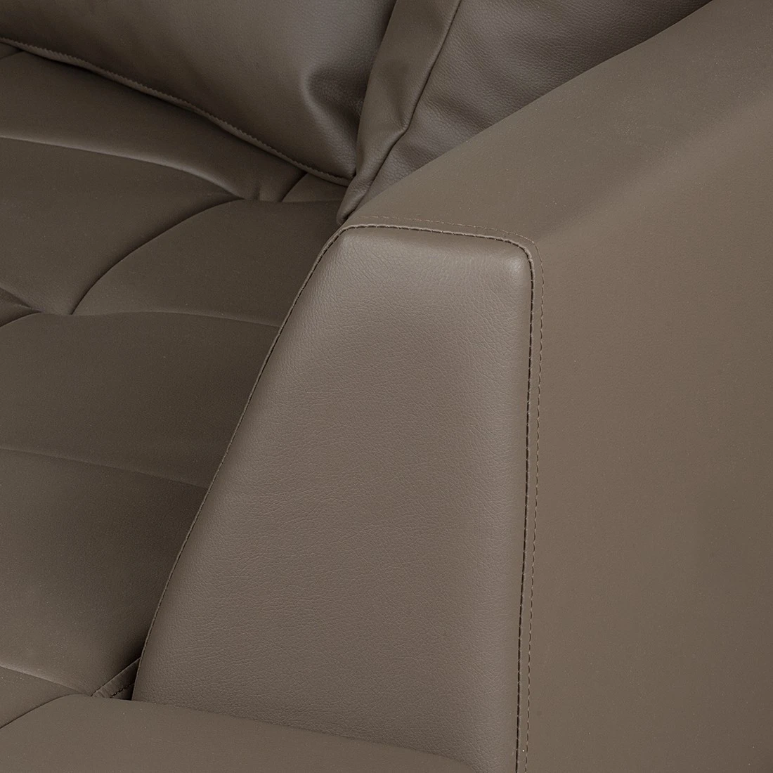 Roomscape Ecksofa Tosya - Kunstleder Braun - Ottomane davorstehend rechts 9 Roomscape Ecksofa Tosya - Kunstleder Braun - Ottomane davorstehend rechts – Bild 9