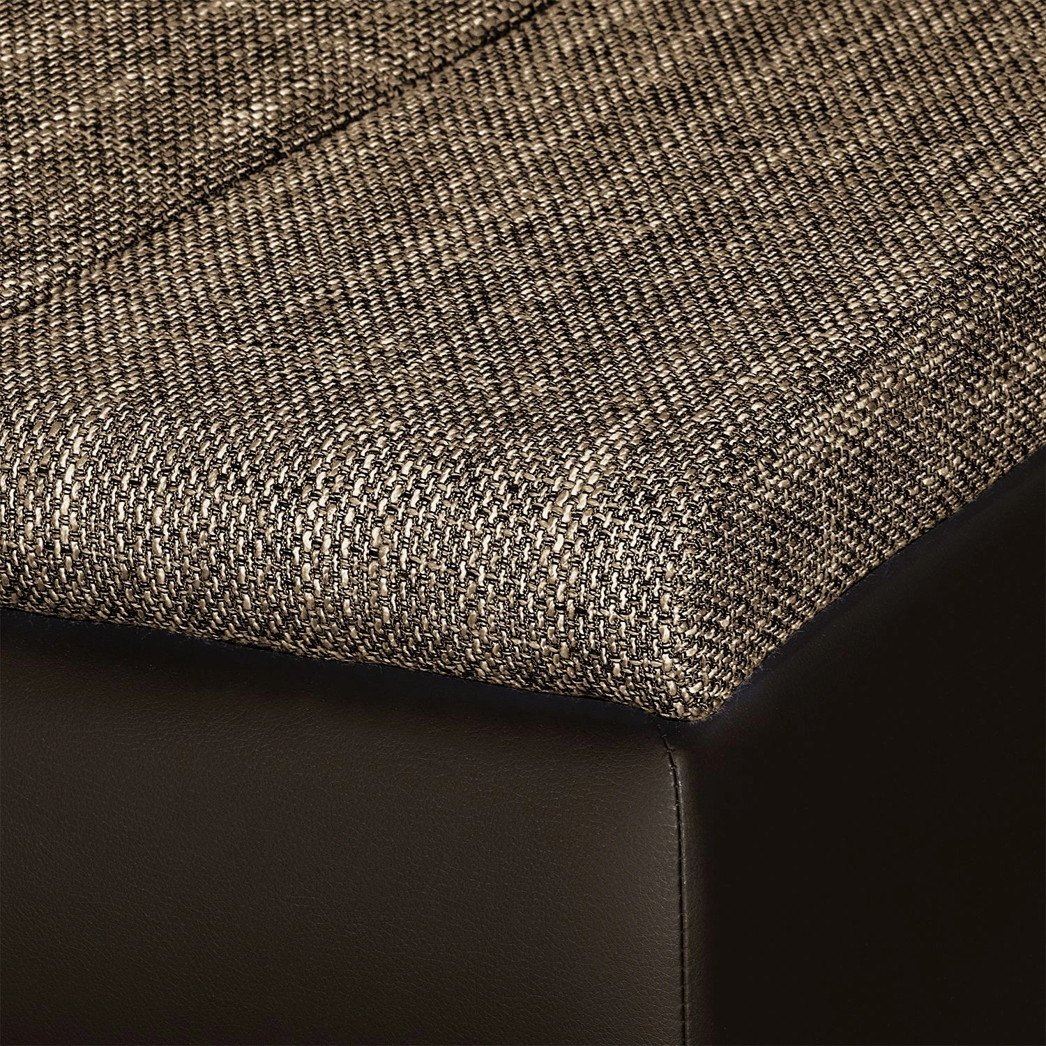 Fredriks Ecksofa Laza - mit Schlaffunktion - Kunstleder / Webstoff - Dunkelbraun / Cappuccino - Longchair davorstehend links 23 Fredriks Ecksofa Laza - mit Schlaffunktion - Kunstleder / Webstoff - Dunkelbraun / Cappuccino - Longchair davorstehend links – Bild 23