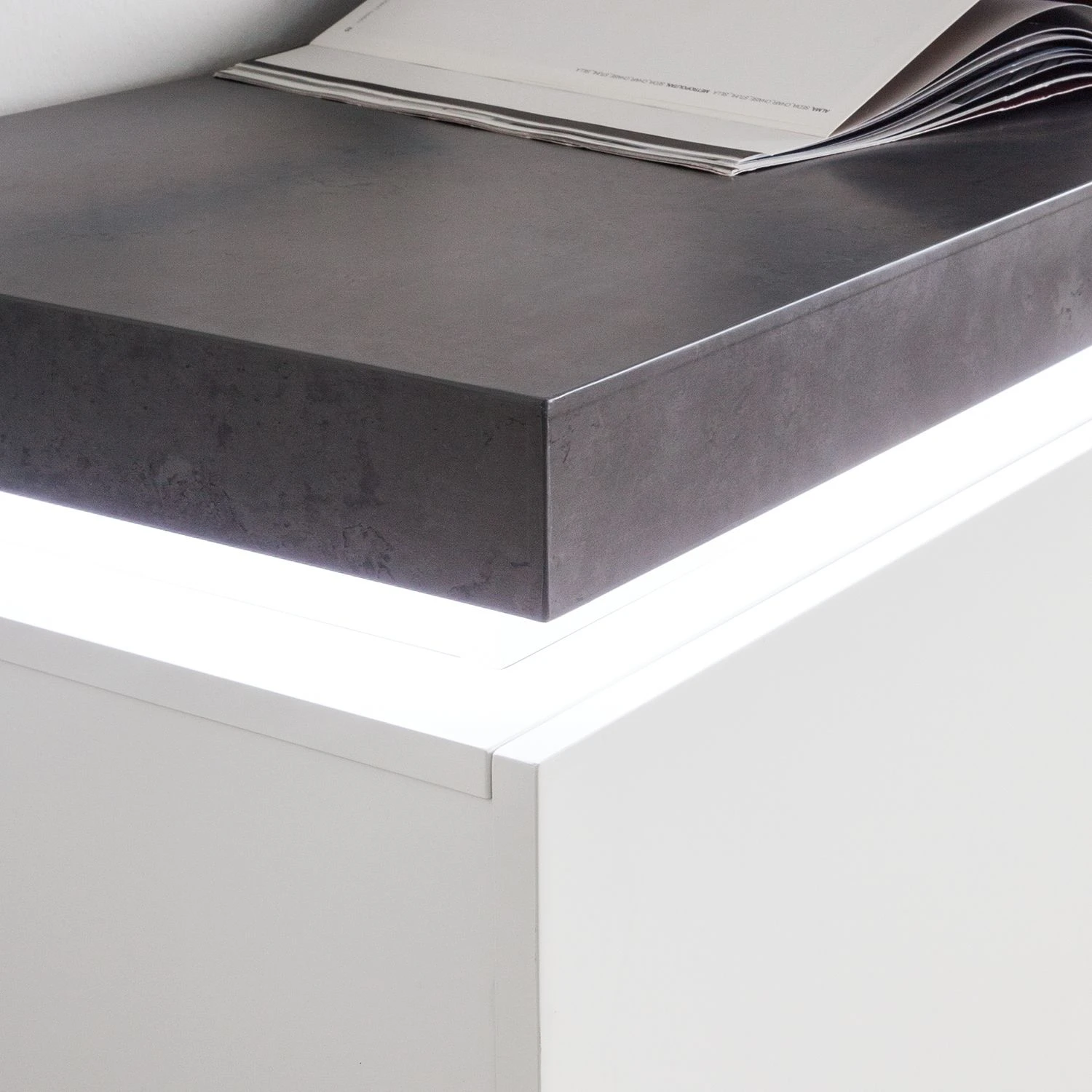 Fredriks Sideboard Namona III - Inkl. Beleuchtung - Beton Dekor / Weiß 5 Fredriks Sideboard Namona III - Inkl. Beleuchtung - Beton Dekor / Weiß – Bild 5